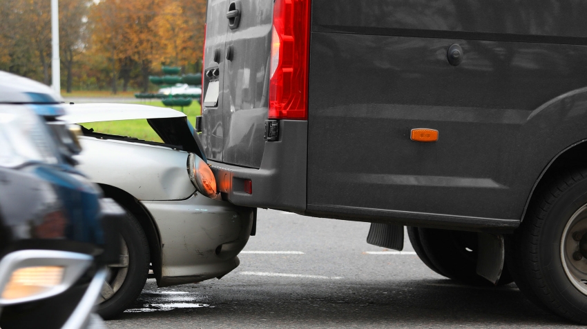 Commercial Vehicle Delivery Truck Accident Lawyer Dutch Kills, Queens, New York City, NY